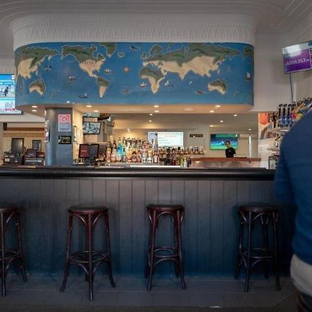 Seven Seas Hotel Carrington Eksteriør bilde